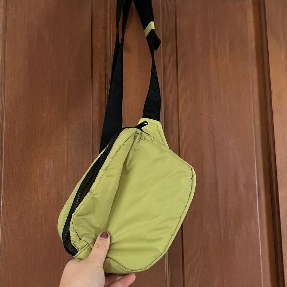 Baggu puffy small fanny pack